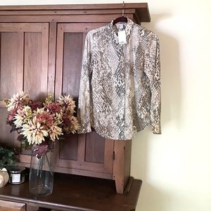 H & M Ladies Blouse NWT